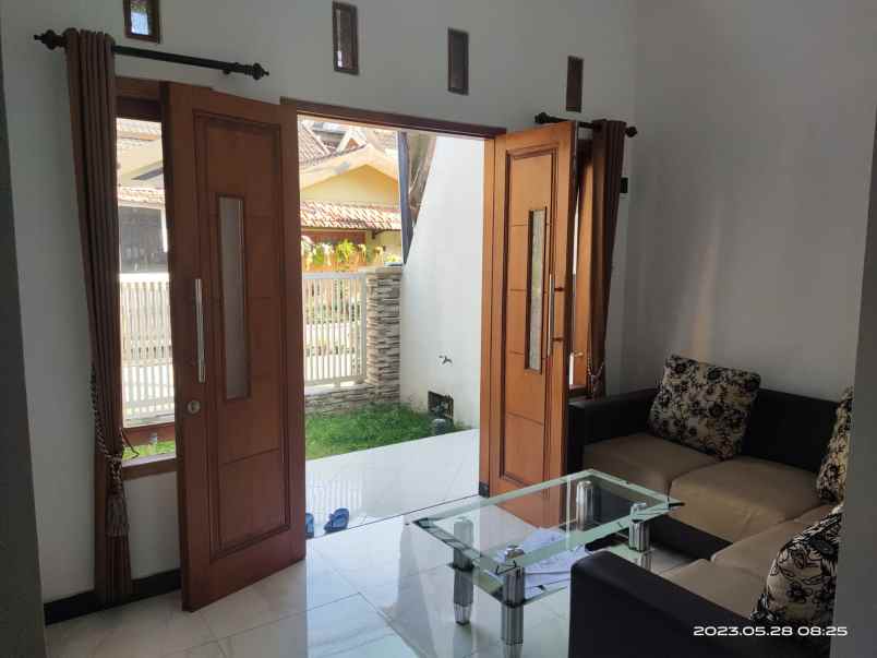 rumah modern siap huni di sawojajar 1