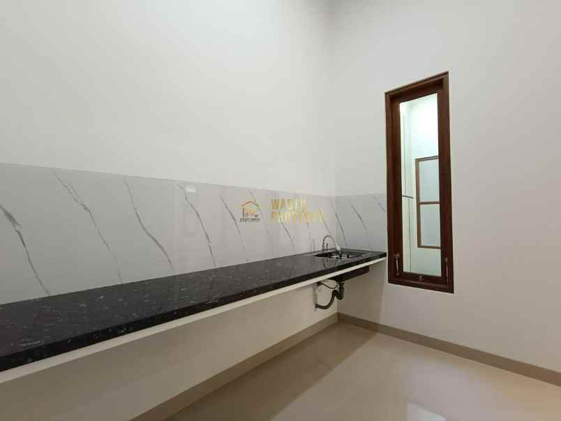 rumah murah 500 meter dari pasar cebongan siap huni