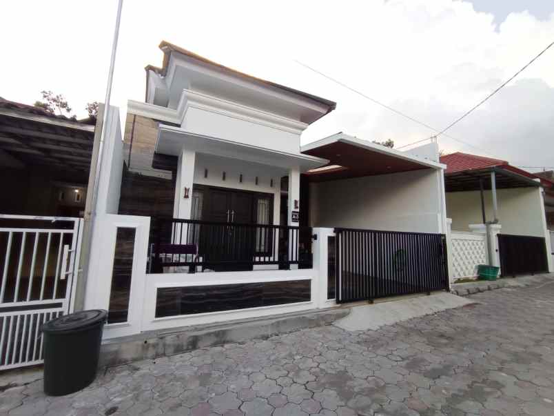 rumah murah banget dp ringan di ngaglik dekat al azhar