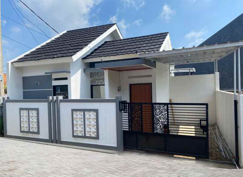 rumah nyaman di cigugur ciwaruga bandung