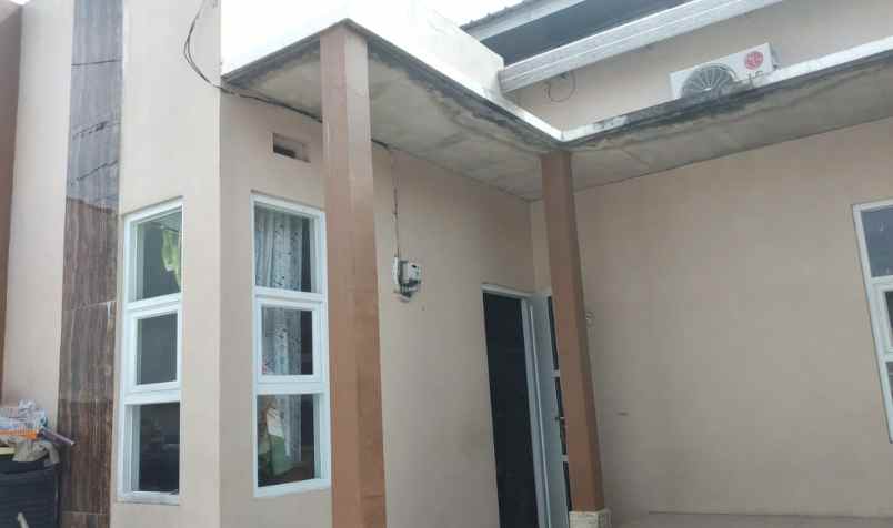 rumah perum siap huni full renov