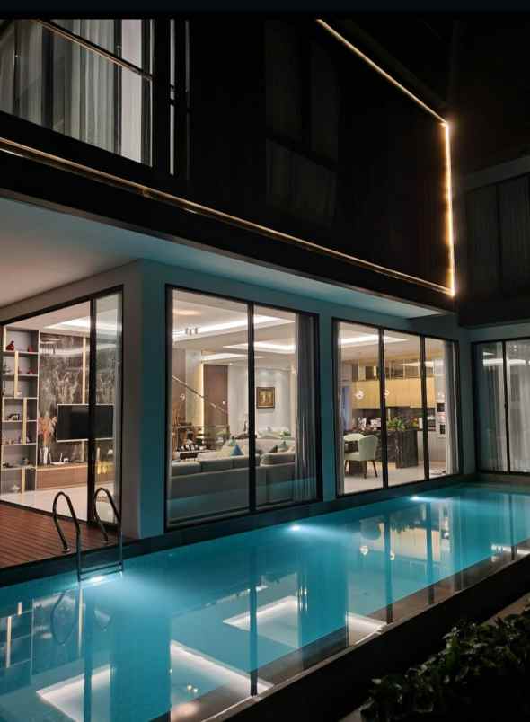 rumah private pool mewah di kawasan elit dago bandung