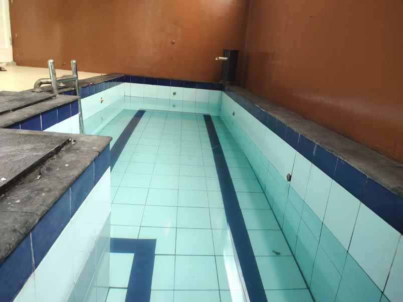 rumah private pool termurah paling strategis di bekasi