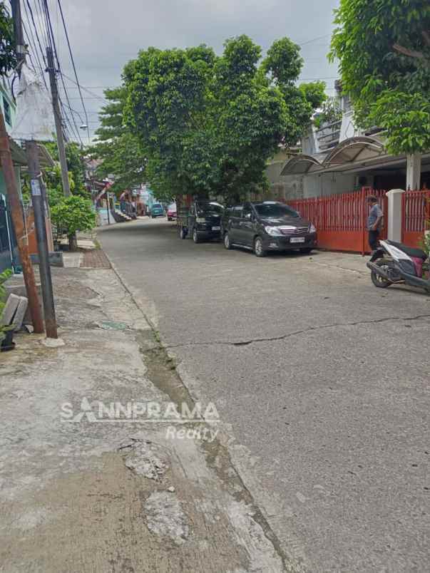 rumah ruko 4 lantai beji depok rilin