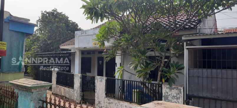 rumah second maharaja depok