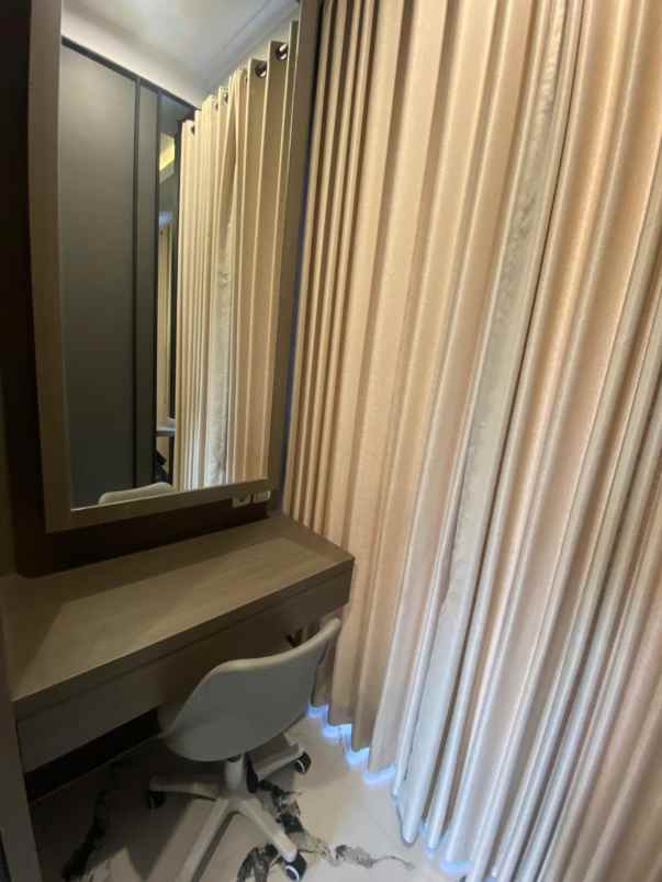 rumah siap huni 2 lantai di pamulang tangsel