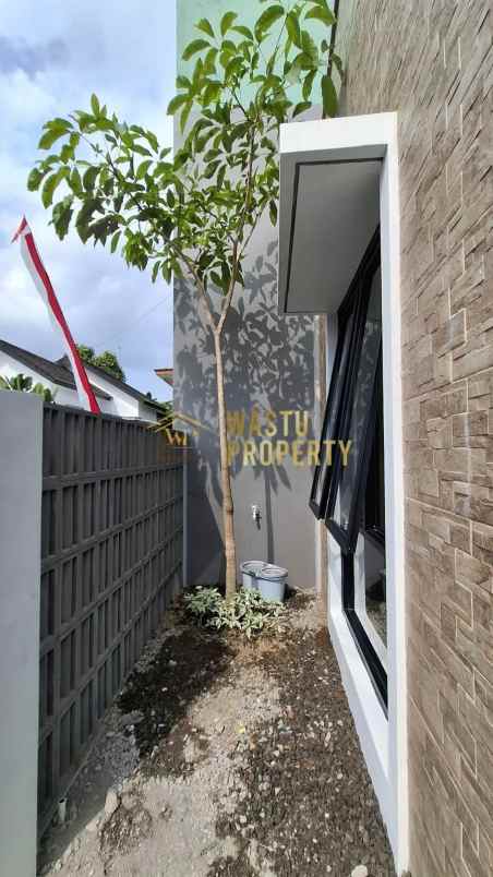 rumah siap huni dan baru dekat jalan kabupaten sleman