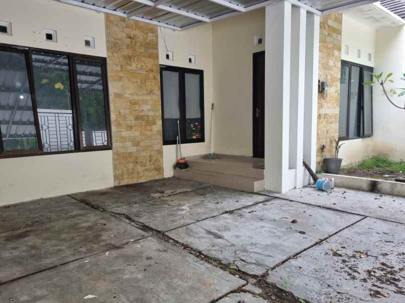 rumah siap huni dekat polsek berbah sleman