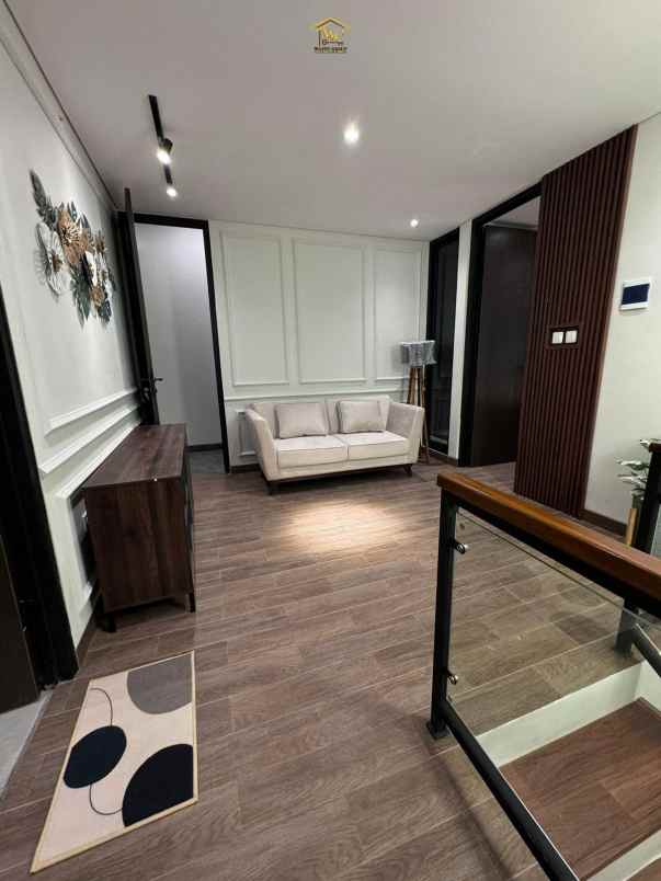 rumah siap huni full furnished 15 menit ke kampus ugm