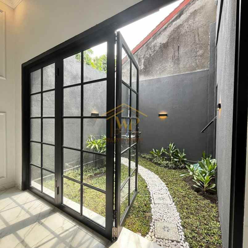 rumah siap huni idaman design menarik di maguwoharjo