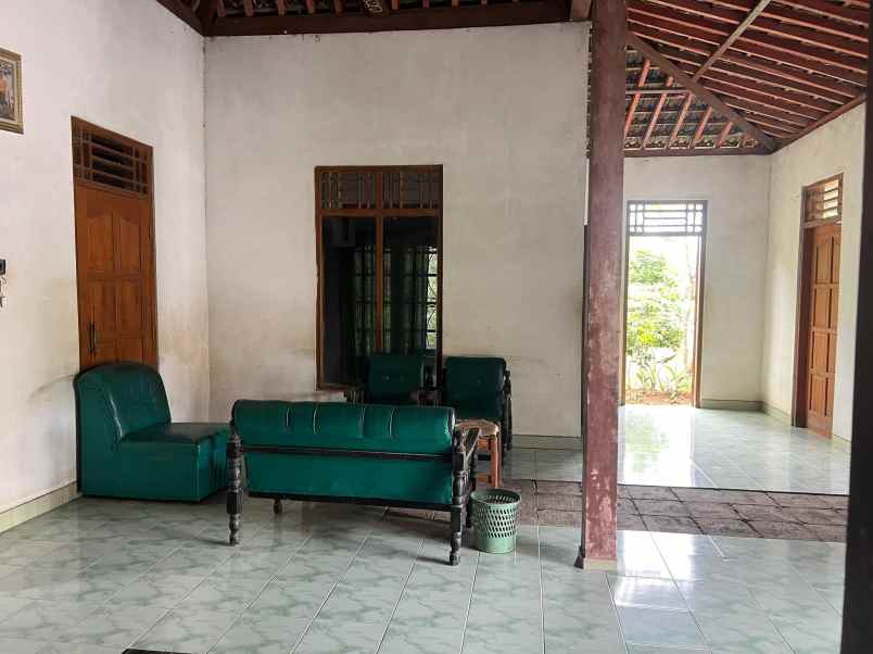 rumah siap huni limasan modern 851m karanganyar