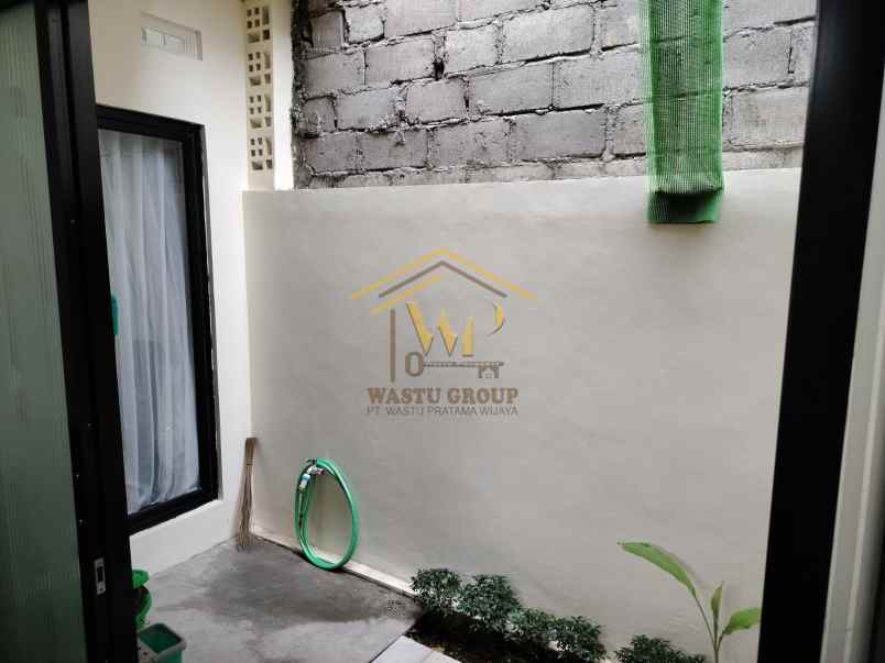 rumah siap huni second new dekat pasar gentan ngaglik