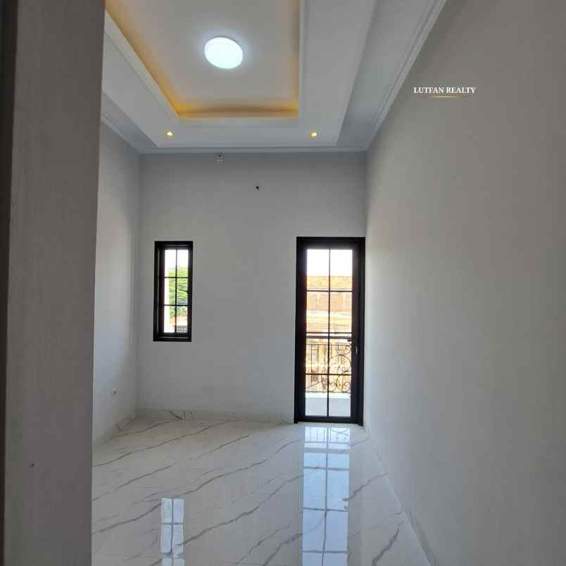 rumah tanjung barat dekat dalam cluster