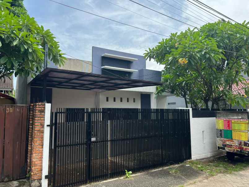 rumah tinggal di mabad rempoa kota tangerang selatan