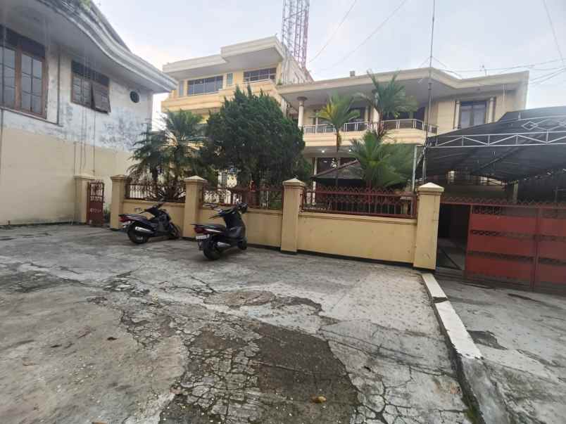 rumah usaha pasteur siap huni tengah kota bandung