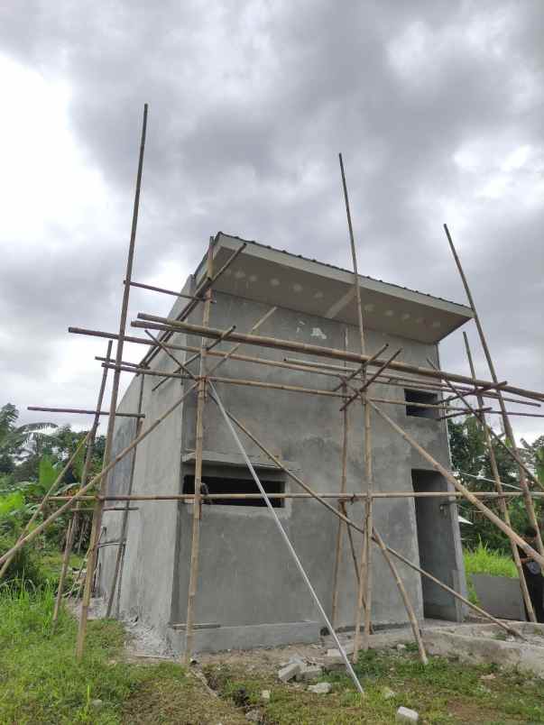 rumah villa cuma 195 jutaan dekat stasiun bogor