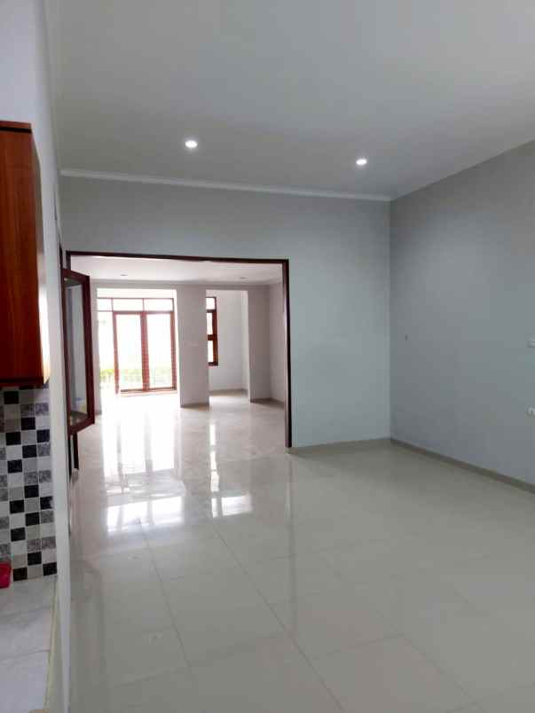 rumamh minimalis nyaman strategis di bandung siap huni