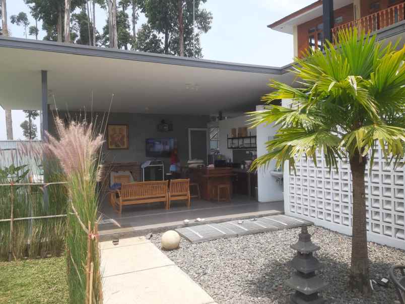 sewa villa pangalengan bandung