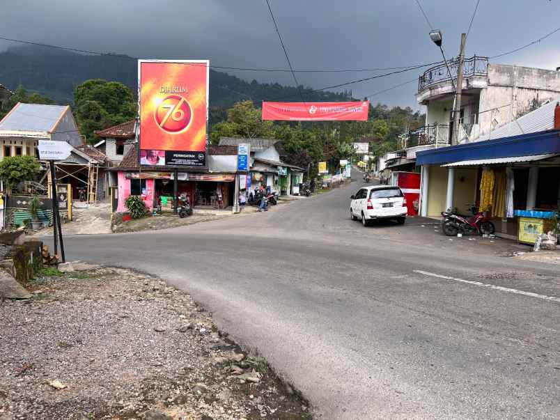 tanah 1200m cocok dibangun villa kemuning karanganyar