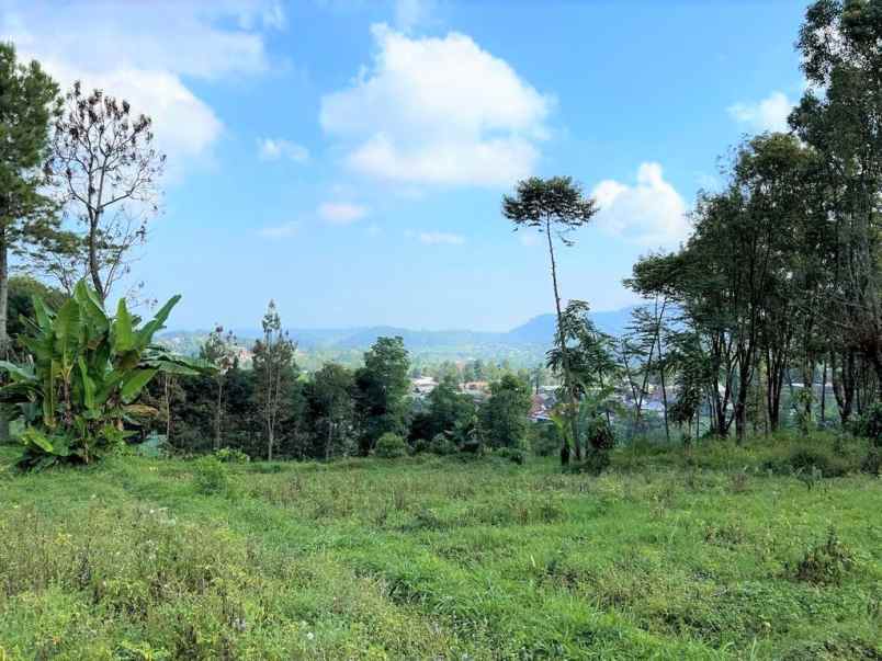 tanah 1200m cocok dibangun villa kemuning karanganyar