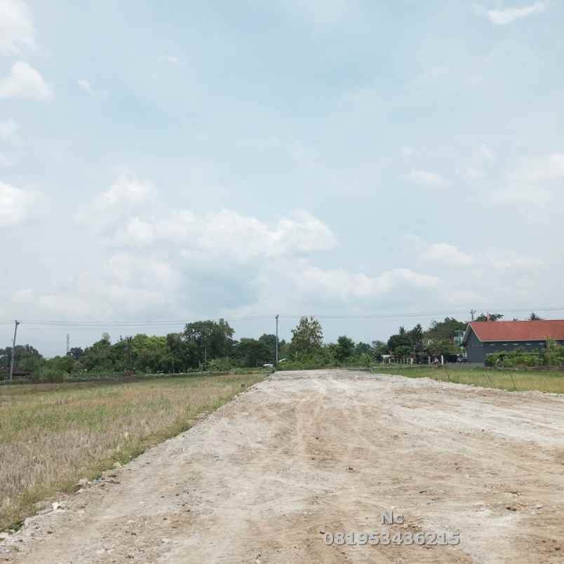 tanah godean tepi jalan sidokarto dijual murah