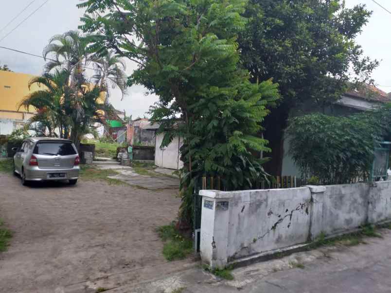 tanah kota jogja di umbulharjo sebelah gor amongrogo