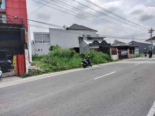 tanah pekarangan tepi jalan gito gati sleman