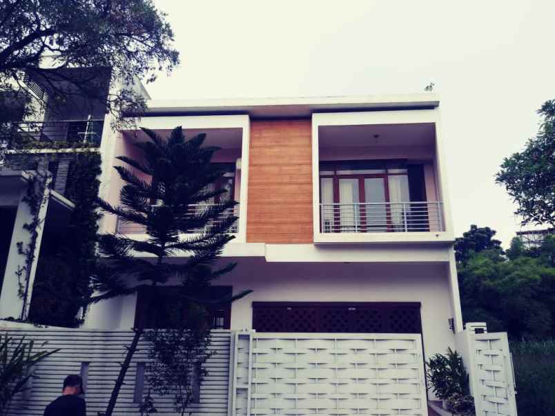 01 dijual rumah pondok indah jakarta selatan