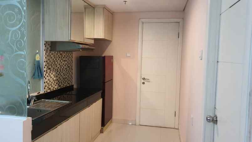 apartemen trillium 2br full furnished lantai 23