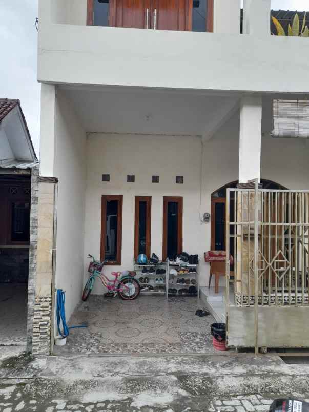 dijua rumah 2 dekat kampus umy terpadu yogyakarta