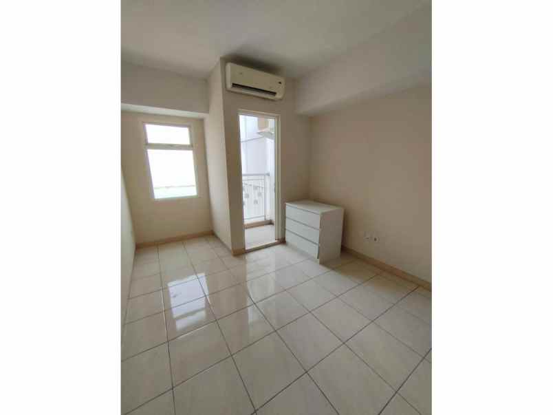 dijual apartemen apartemen springlake