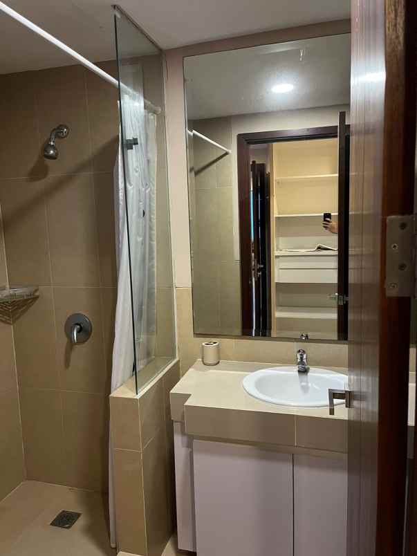 dijual apartemen apartemen u residence