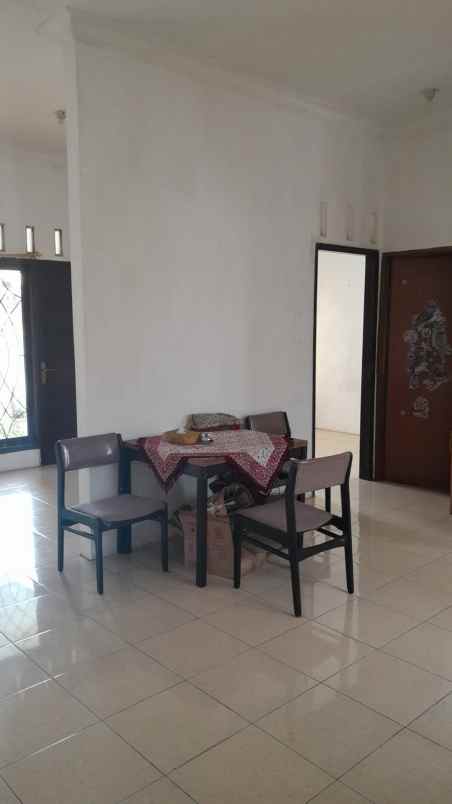 dijual apartemen depok