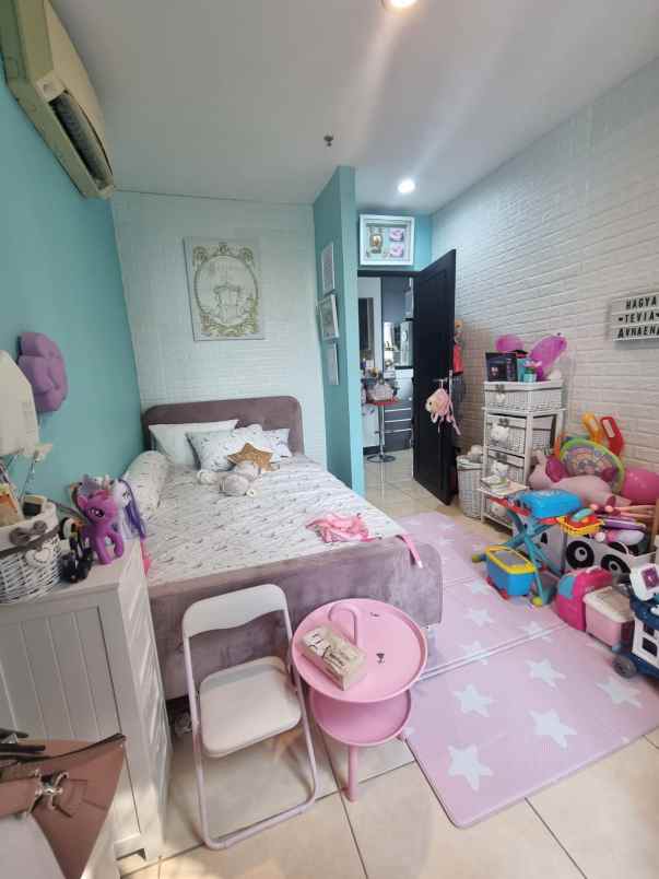 dijual apartemen dharmawamgsa