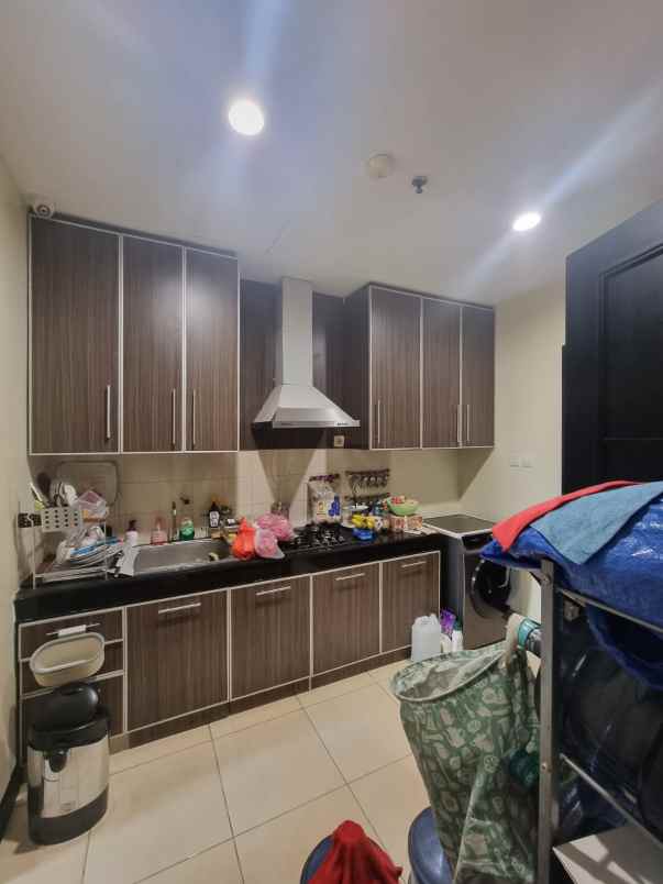 dijual apartemen dharmawamgsa