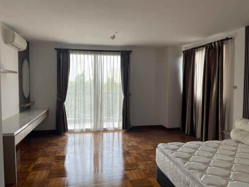 dijual apartemen pondok indah