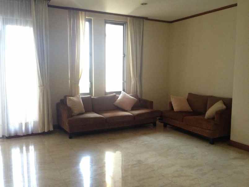 dijual apartemen prapanca