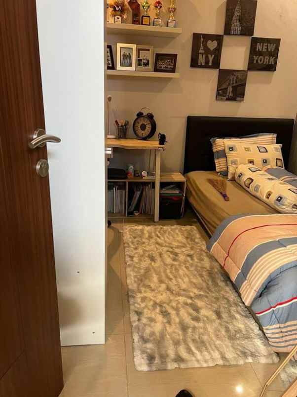 dijual cepat rumah di bawah harga pasar di regol