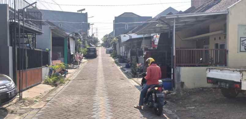 dijual cepat rumah di kota malang perum btu