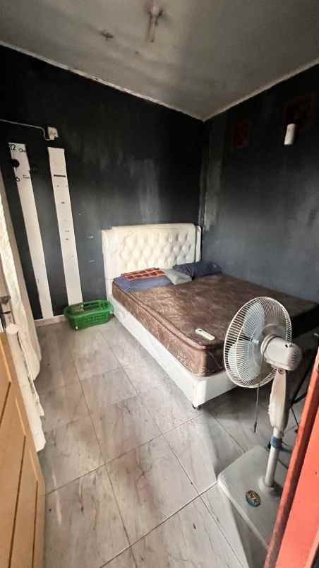 dijual kios 2 lantai jalan karya 1 dekat kampus uir