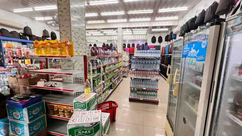 dijual kios 2 lantai jalan karya 1 dekat kampus uir