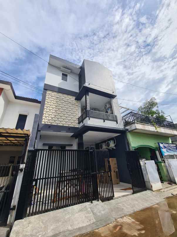 dijual kost jababeka