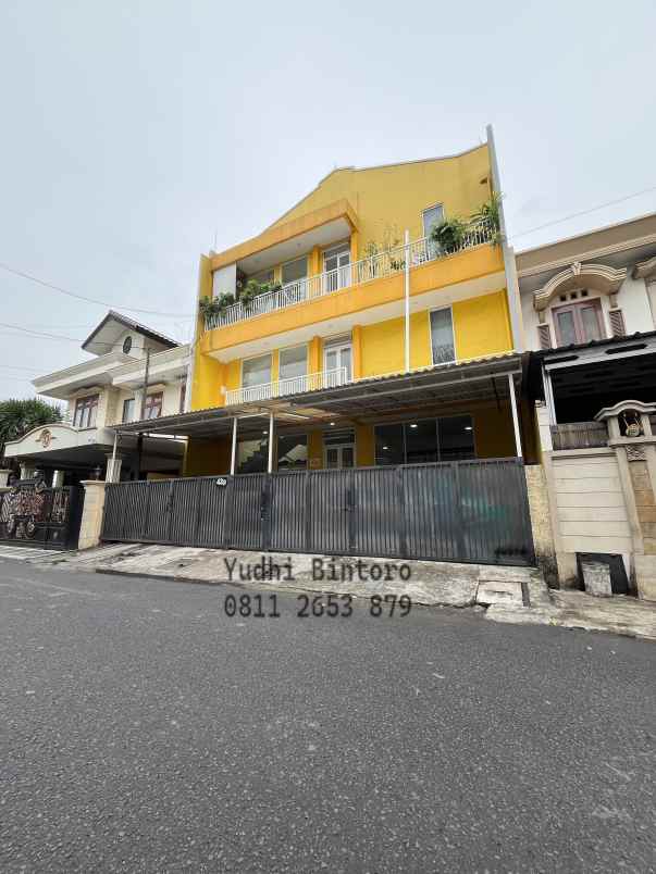 dijual kost jalan damai cipete