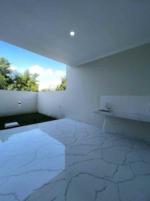 dijual kost jalan kaliurang km 13 5