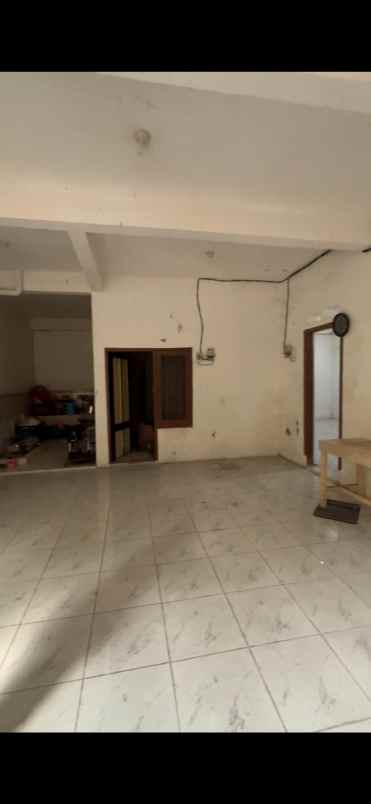 dijual kost jalan tambak dukuh