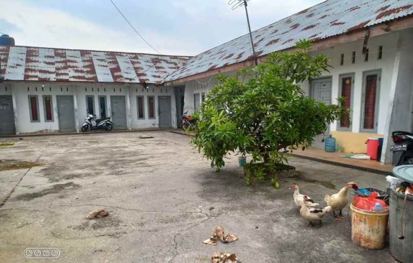 dijual kost jl garuda sakti km 1