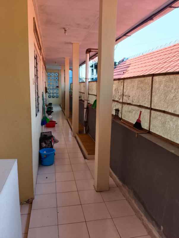 dijual kost jl sagan terban kec