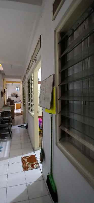 dijual kost jl sagan terban kec