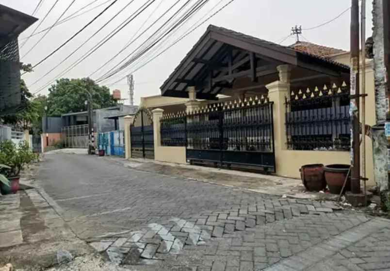 dijual kost kutisari selatann surabaya