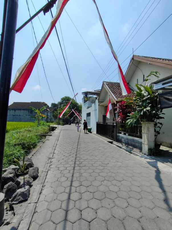 dijual kost pgri